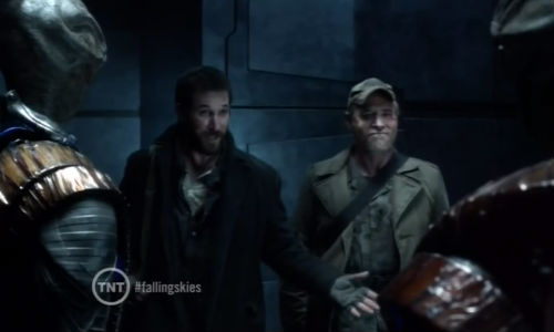Falling Skies Brazil Tom Dan Cochise Volm commander