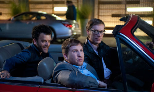 Goldbergs plus Hello Ladies HL Kevis Stuart Wade