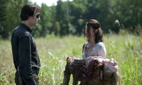 And this is what his well-intentioned but twisted in its execution by his black heart and shattered soul prison-snatching gambit got the Governor - the loss of the child he swore to protect at all costs (image via digitalspy.com (c) AMC)
