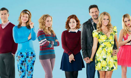 The main season 3 cast of Suburgatory (image via Suburgatory Wikia (c) ABC)