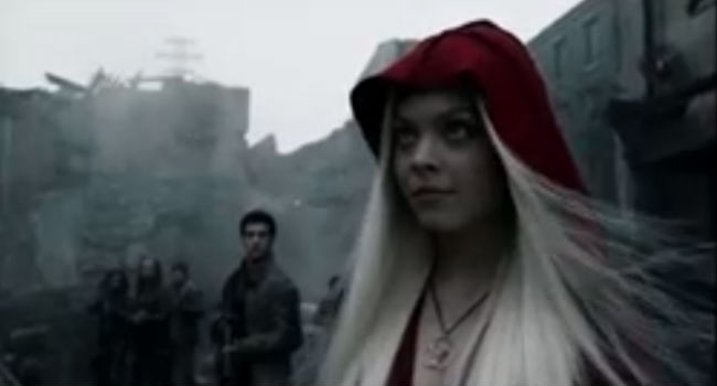 Lexi returns in dramatic fashion at the end of "Drawing Straws" ... or should that be The Days of our Masons (image via YouTube (c) TNT)