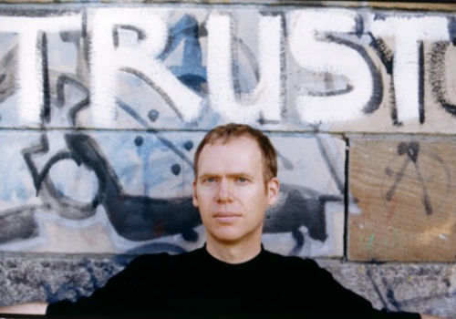 (photo by Samantha Jones, 2002 via official Scott Westerfield site)
