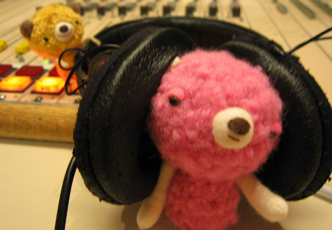 photo credit: headphones via photopin (license)