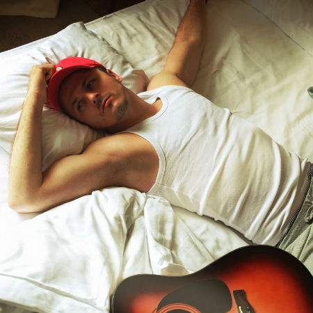 Daniel Kajmakoski (image (c) Andreja Damjanovic via Eurovision.tv)