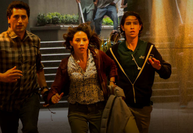 Travis frantically tracks down his ex-wife and son, wanting to get them out of harm's way before everything goes completely to hell, and finds that the end of the world is catching up to them sooner than they thought (image (c) AMC via official Fear the Walking Dead site)