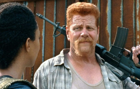 Abraham wants it, Sasha doesn't, or think it's not worth the trouble and so the two lovebirds-in-waiting-or-not take a Sasha-orchestrated step back from the romantic brink (image courtesy AMC)